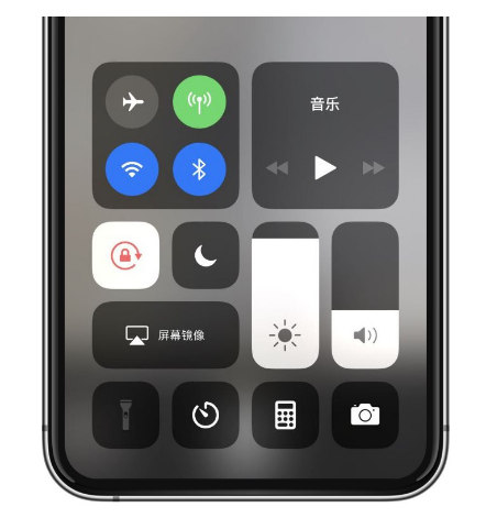 闵行苹果14维修店分享iPhone 14手电筒按键灰了怎么办 